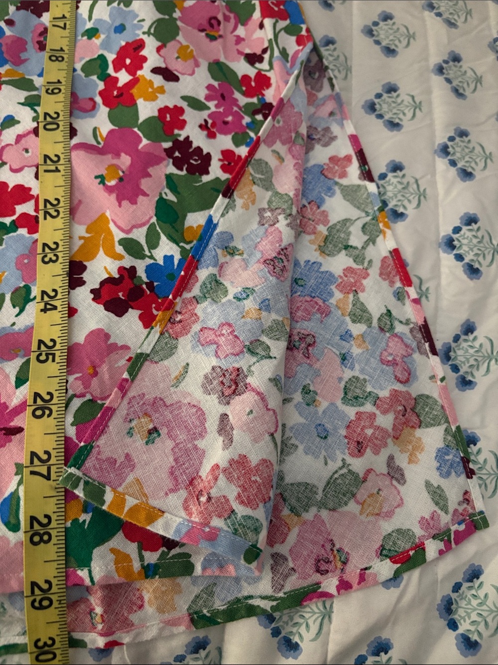 J Crew pull on Floral A-Line Midi Skirt in Multicolor - Women's size small - Picture 6 of 6